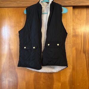 Reversible vest